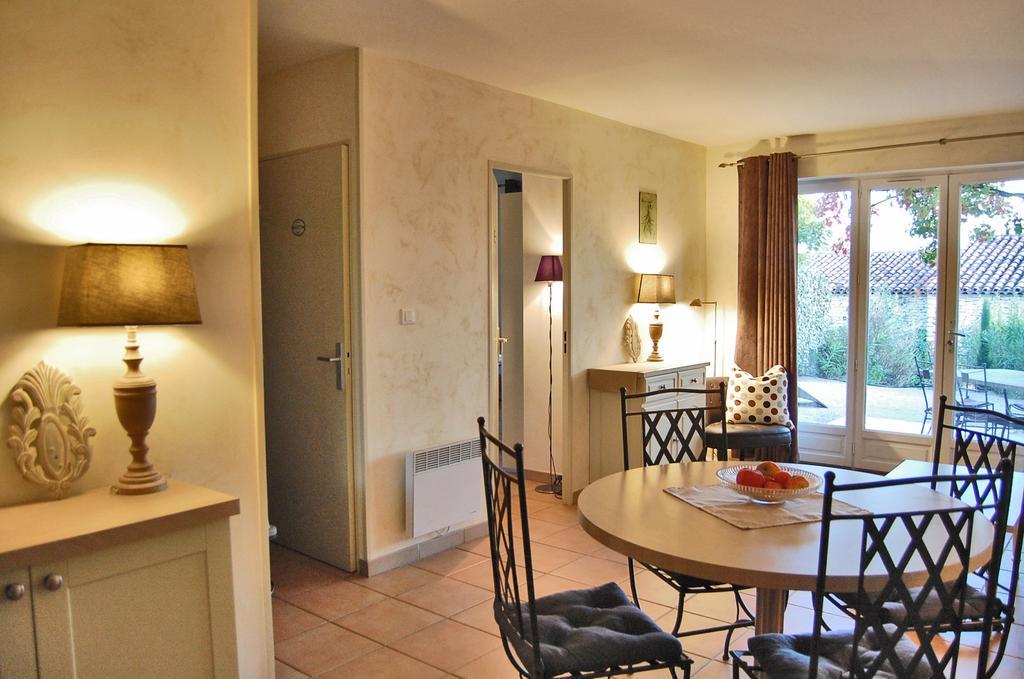Cypres Du Paradis A Gordes Exterior photo